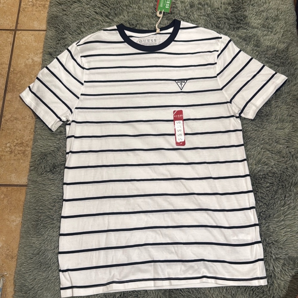 Guess Black and White Short Sleeve Tees